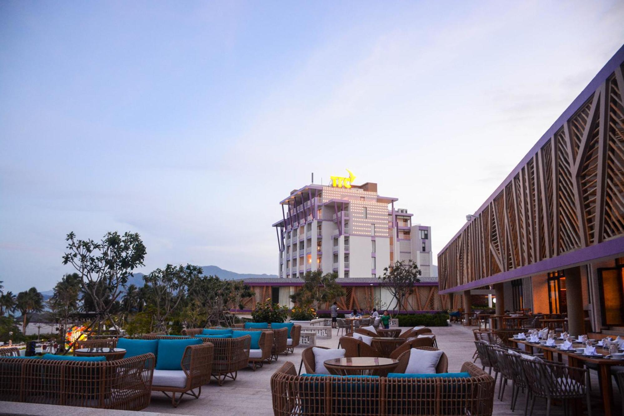 Ttc Van Phong Bay Resort - Himalaya Sauna & Steam Retreat Included Ấp Ninh Hòa  Exterior foto
