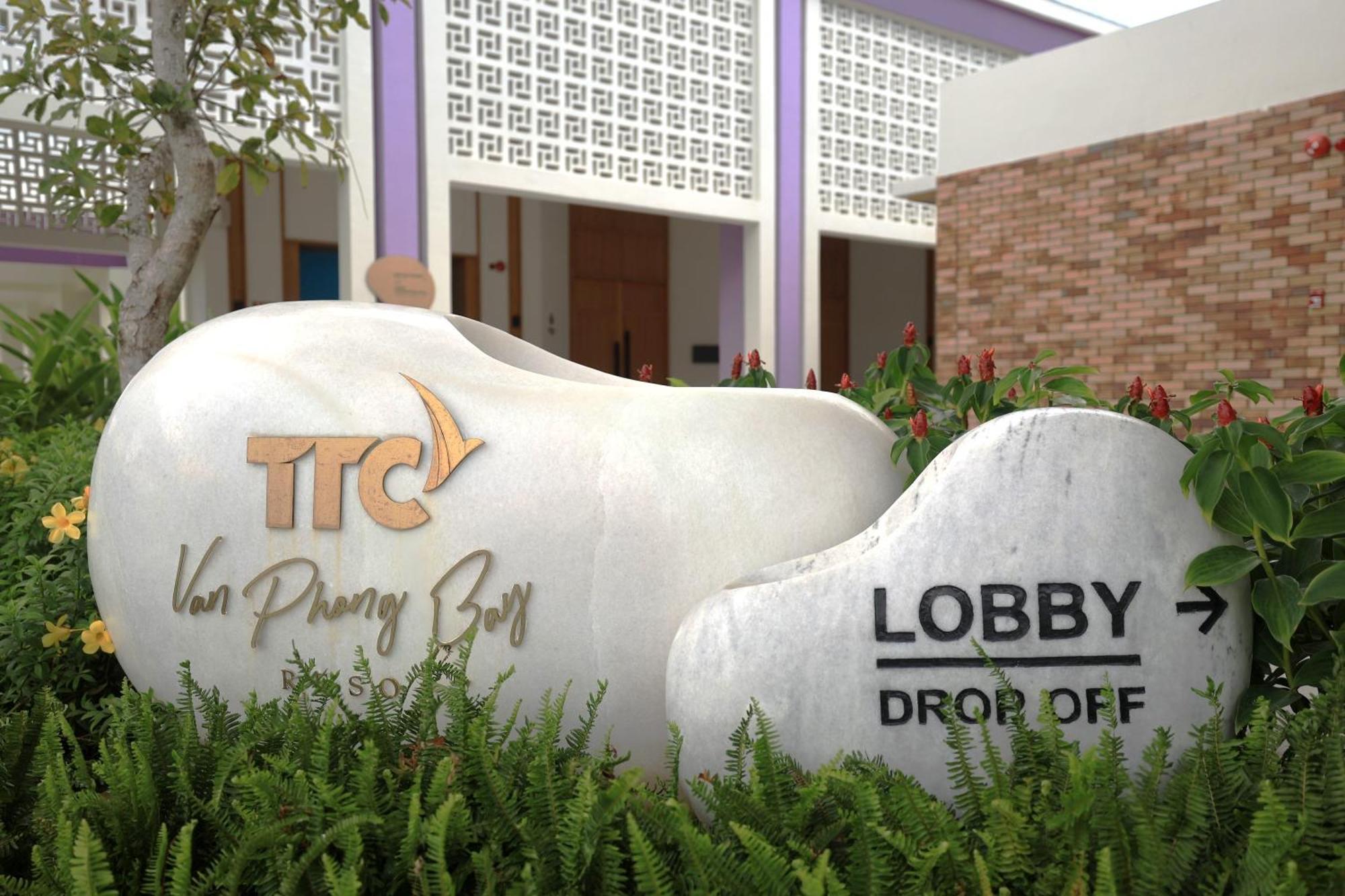 Ttc Van Phong Bay Resort - Himalaya Sauna & Steam Retreat Included Ấp Ninh Hòa  Exterior foto
